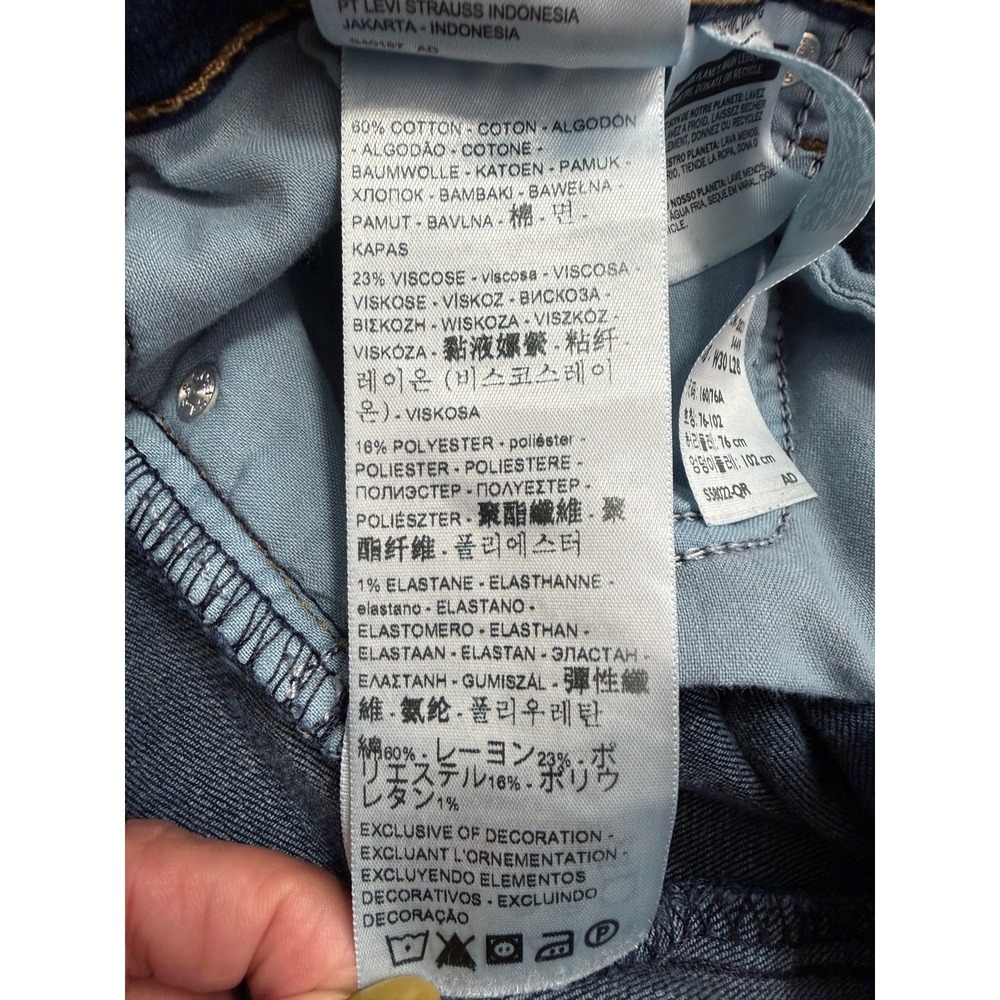 Levi's 505 Classic Straight Mid‎ Rise Jeans Blue Women's Sz 10 W30 L28 - Picture 7 of 11